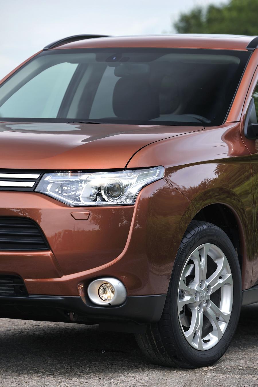  Mitsubishi Outlander 2012 года  (фото 58 из 89)